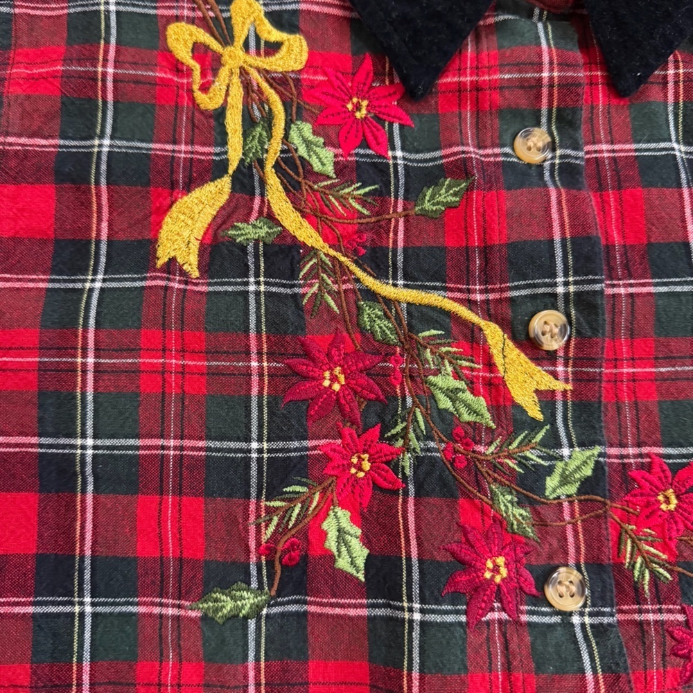 Casey & Max Vintage Holiday Christmas Red Plaid Button Down Poinsettia Medium - Picture 4 of 9
